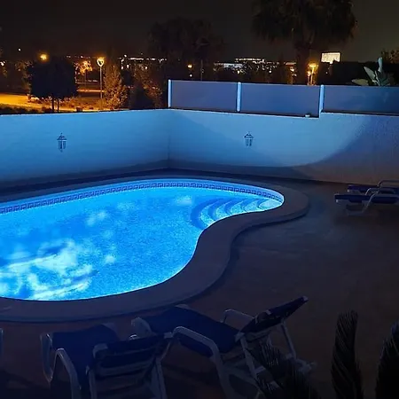 14 Relax Private Pool